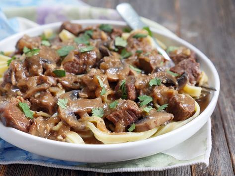 Paleo Beef Stroganoff | My Heart Beets Paleo Beef Stroganoff, Best Beef Stroganoff, Beef Stroganoff Recipe, Paleo Main Dishes, Smoothie Bar, Paleo Beef, Stroganoff Recipe, Paleo Lunch, Paleo Vegan