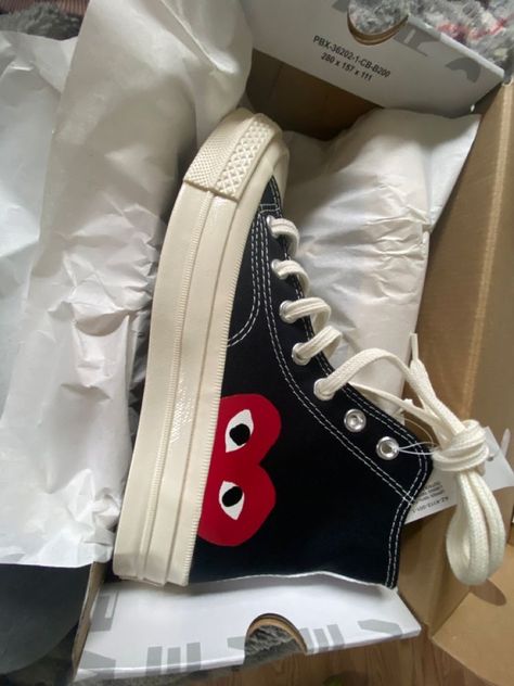 Heart Converse, Comme Des Garcons Shoes, Cdg Converse, Bape Shoes, Tenis Converse, Converse Aesthetic, Pretty Sneakers, Tenis Vans, Pretty Shoes Sneakers