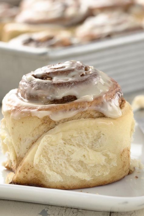 King Arthur Flour Recipes, King Food, King Arthur Flour, Cinnamon Rolls Homemade, Bun Recipe, Bread Machine Recipes, Cinnamon Rolls Recipe, Christmas Breakfast, Flour Recipes