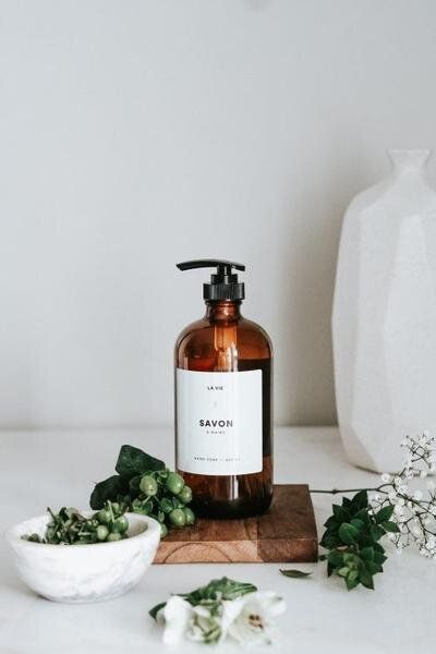 Natural Hand Soap, Vegetable Bin, Skincare Products Photography, Saskatchewan Canada, Brand Photography Inspiration, Perfume Photography, Cosmetics Photography, Amber Glass Bottles, Beauty Products Photography