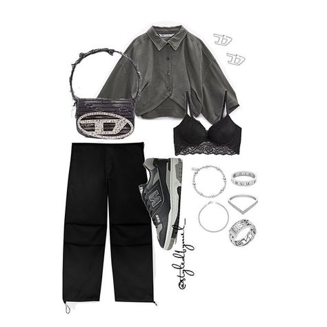 @styledbymil_ on Instagram: "Grey tones🌒🪐 Any links needed DM me #virtualstylist #virtualstyling #virtualstylists #style #styleblogger #styleinspo #styleinspiration #fashion #fashionblogger #fashioninspo #ootd #outfitoftheday #outfit #outfitinspiration #outfitinspo #fashionstylist #diesel #greyoutfit #greytones #parachutepants" Grey Day Concert Outfit, Day Concert Outfit, Jewellery 2023, Kpop Concert, Edgy Chic, Virtual Stylist, Grey Outfit, A Line Prom Dresses, Virtual Fashion