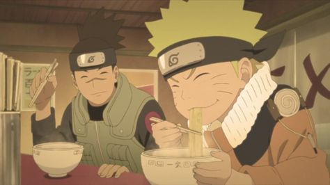 Iruka Sensei and Naruto || Boruto: Naruto Next Generations Iruka Naruto, Boruto Episodes, Naruto Boys, Naruto Series, Sarada Uchiha, Anime Screenshots, Naruto Anime, Hinata Hyuga, Naruto Characters