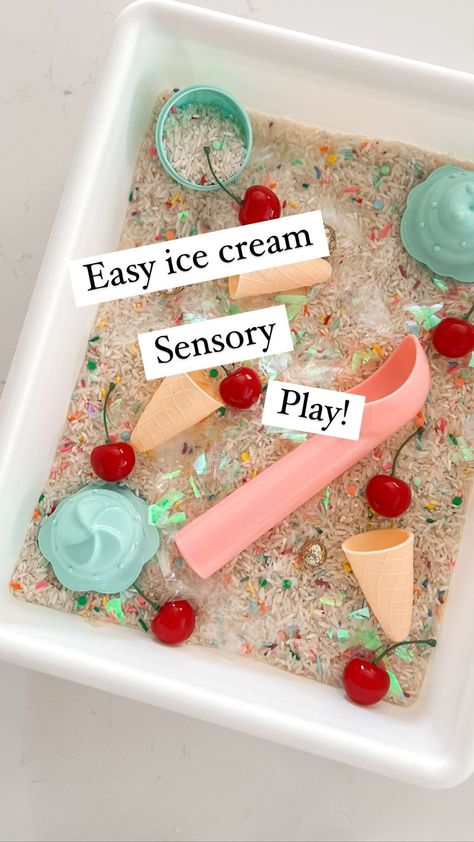 Spring Sensory Bin Ideas, April Sensory Bin Ideas, School Age Sensory Bin, Sensory Bin With Oats, Sensory Bins For One Year Old, February Sensory Bin, Ice Sensory Bin, Sensory Bin 6-12 Months, Food Sensory Bin