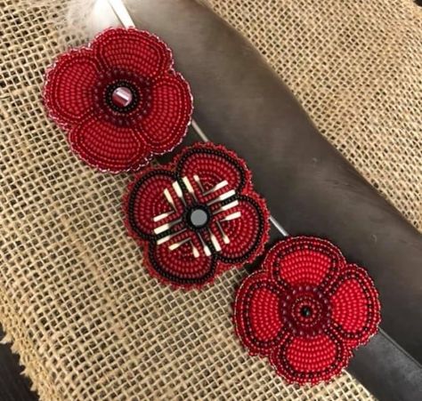 Beaded poppies are a source of pride, resilience for this Indigenous designer Indigenous Remembrance Day, Indigenous Beadwork Patterns, Indigenous Beading Ideas, Indigenous Beading Patterns, Indigenous Veterans Day, Beading Indigenous, Beaded Poppies, Metis Art, Indigenous Canada