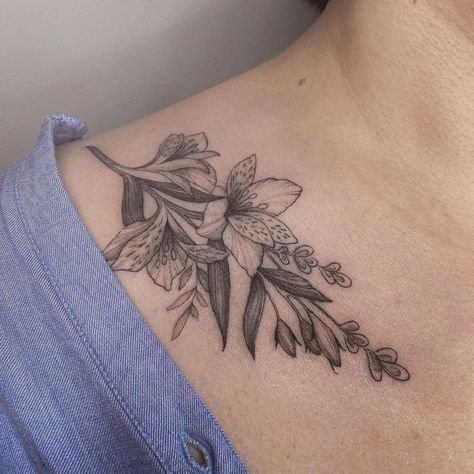 Astromeria Flowers Tattoo, Alstroemeria Flower Tattoo, Corsage Tattoo, Alstroemeria Tattoo, Antique Tattoo, Grey Tattoo, Favorite Flowers, Fine Line Tattoos, Arm Sleeve