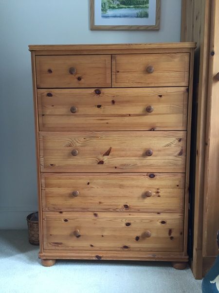 Painting pine furniture | Mumsnet Discussion How To Paint Pine Furniture, Pine Chest Of Drawers Makeover, Pine Furniture Bedroom, Pine Dresser Makeover, Painting Pine Furniture, Pine Furniture Makeover, Painted Pine Furniture, Solid Pine Furniture, Ikea Cupboards