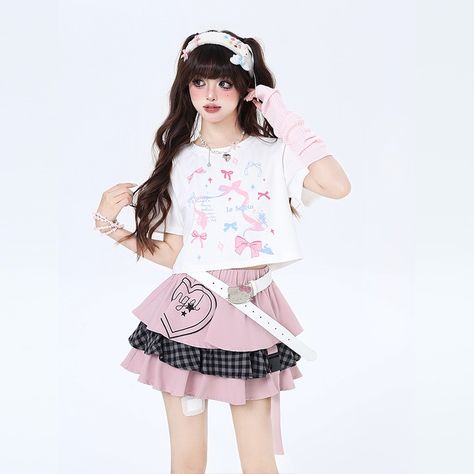 🎀 Embrace sweet girly vibes with this adorable bow-print tee! 💖✨ Tag a friend who would love this look too! 🛒Now Buy:https://bit.ly/4dKYYBW ❤10% OFF Coupon: kawaii10off 📦Free worldwide shipping📦 Tags: #kawaii #kawaiigirl #kawaiiart #kawaiifashion #kawaiiaesthetic #kawaiidesu #kawaiistyle #kawaiicosplay #kawaiioftheday #kawaiicute #kawaiigoth #kawaiishop #kawaiistore #softgirlaesthetic #softgirloutfits #softgirlclothes #pinkaesthetics #pinkcore #pinksweatshirt #sweetgirls #sweetfashion #... Mori Girl Aesthetic, Hat Aesthetic, Clothes Reference, Style Kawaii, Bow Print, Soft Girl Aesthetic, Girly Style, Elegante Casual, Maid Dress