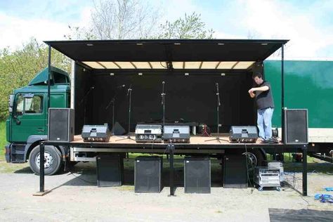 Store On Wheels, Small Stage, Truck Advertising, Dance Battle, Concert Stage Design, Music Stage, Outdoor Stage, Sound Equipment, Theater Stage