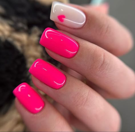 Spring Nail Design 2023 Chic Summer Nails Classy, Valentines Gel Manicure, Hot Pink Valentines Day Nails, Pink Elegant Nails, Hot Pink Valentine Nails, Fancy Pink Nails, Hot Pink Nail Art, Pink Gel Nails, Romantic Nails