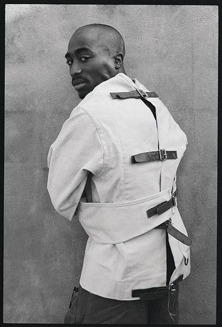 Tupac Shakur in straitjacket.`90s. by Shawn Mortensen, Cam Kirk Tupac Makaveli, Tupac Wallpaper, Tupac Pictures, Photo Exhibit, Snoop Dog, Gangsta Rap, Straight Jacket, Tupac Shakur, The Don