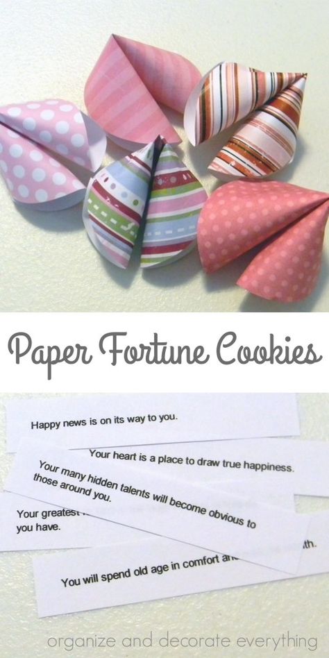 Fortune Paper, Fortune Cookies Diy, Paper Fortune Cookies, Chinese Fortune Cookie, Fortune Cookie Messages, Chinese New Year Crafts For Kids, Chinese New Year Activities, Chinese New Year Party, Activity Day Girls