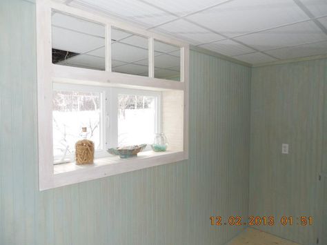 BASEMENT WINDOW ADDED MIRROR ON TOP TO MAKE IT SEEM LARGER. WOULD IT WORK ON THE BOTTOM?Transom+Window+Mirror+Trick Basement Window Coverings, Beautiful Basements, Basement Window Treatments, Basement Window, Best Mirror, Mirror Hack, Transom Window, Custom Window Coverings, Faux Window