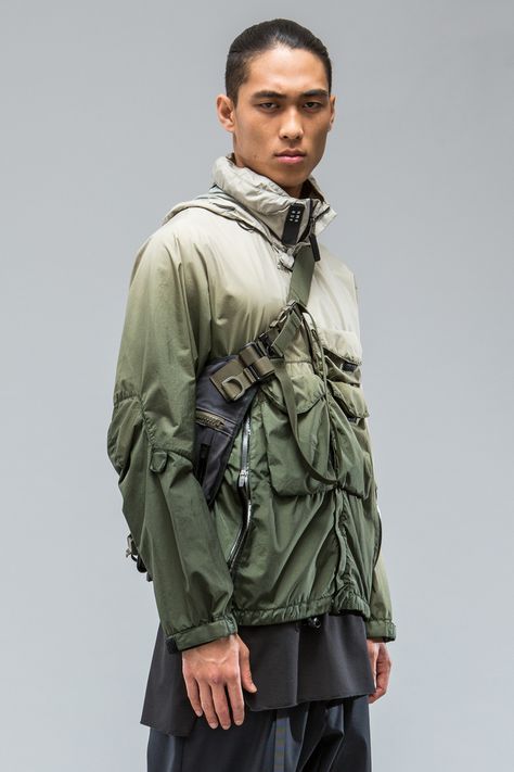 ACRONYM Spring/Summer 2016 Collection | THIRD LOOKS Techwear Streetwear, Full Frontal, Monochrome Fashion, Heritage Fashion, Full Spectrum, Spring Summer 2016, Military Fashion, Summer Collection, Military Jacket