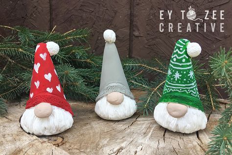 Learn How to Make Adorable Gnomes Using Air-dry Clay Making Gnomes, Homemade Polymer Clay, Gnome Ideas, Gnome Crafts, Clay Christmas Decorations, Clay Arts, Christmas Lesson, Gnome Tutorial, Clay Things