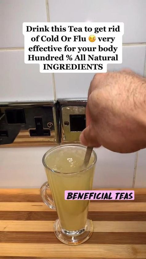 #NaturalAntibioticRecipe Tea For Colds, Healthy Juicer Recipes, Tea Remedies, Sick Remedies, Food Health Benefits, Herbal Teas Recipes, Tea Health Benefits, Juicer Recipes, Healthy Drinks Smoothies