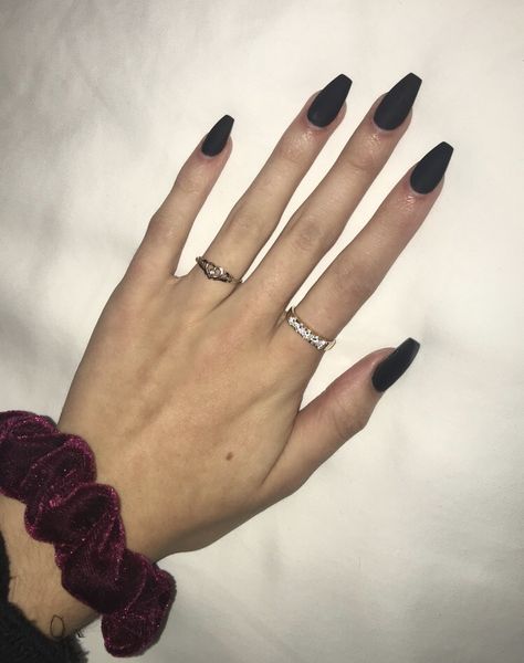 Matte Black Coffin Shaped Nails #fallnails #nails Caitlin’s Pics Coffin Shaped Nails, Black Coffin Nails, Matte Black Nails, Black Acrylic Nails, Shaped Nails, Coffin Shape Nails, Black Nail, Acrylic Nails Coffin, Manicure Y Pedicure