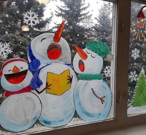 Snow Man Window Painting, North Pole Window Painting, Snowmen Window Painting, Frozen Window Painting, Snowman Window Art, Holiday Window Painting Diy, Christmas Window Mural Ideas, Easy Window Painting Ideas Christmas, Winter Wonderland Window Painting