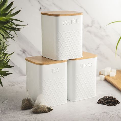 white tea coffee and sugar set square shape bases Kitchen Design Styles, Sugar Canister, Coffee Bar Home, Coffee Canister, Kitchen Canisters, Canister Sets, Food Quality, White Tea, Square Shape