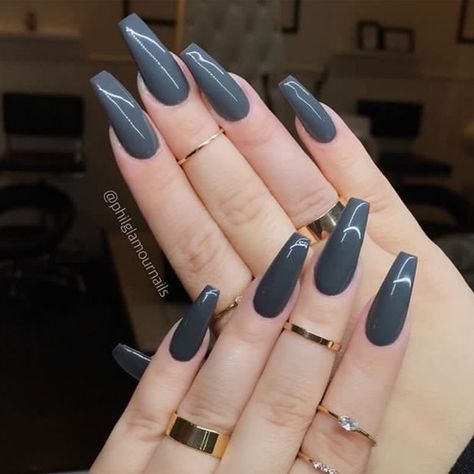 Dark Colored Nails Acrylic, Neutral Dark Nails, Dark Gray Acrylic Nails, Acrylic Nails Dark Colors, Neutral And Black Nails, Cute Haircuts For Women, Solid Nail Color Ideas, Cute Medium Hairstyles, Academia Nails