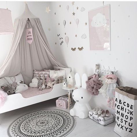 Farmhouse Bedroom Remodel, Baby Room Ideas Early Years, Baby Room Design Boy, Princess Canopy Bed, Parents Room, Princess Bed, Adorable Nursery, Decor Videos, Bedroom Remodel