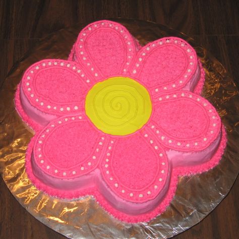 Flower Cakes, Birthday Cakes and Cupcake ideas. - Cake Decorating Community - Cakes We Bake Flower Cake Decorations, Birthday Cake With Flowers, Girl Cupcakes, Flower Birthday, Balloon Stands, Cake Shapes, Kitty Party, Birthday Party Food, Cake Designs Birthday