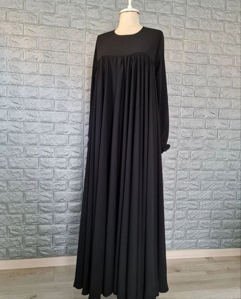 Simple Abaya Designs, Burkha Designs, Dress Muslim Modern, Simple Abaya, Islamic Fashion Dresses, Abaya Collection, Kids Dress Collection, Hijab Designs, Model Gamis