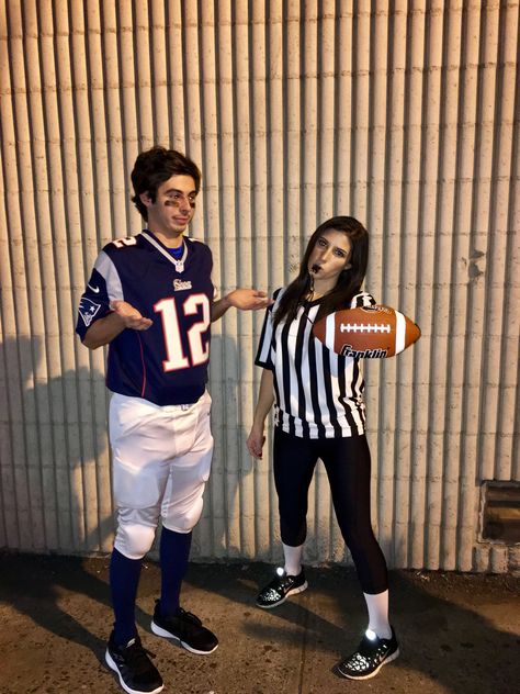 Deflate gate costume! Tom Brady and referee Sports Couples Costumes Halloween, Football Halloween Costume Couple, Ref And Football Player Costume, Sport Theme Outfit, Referee Couple Costume, Referee Costume Womens Diy, Nfl Halloween Costumes, Hockey Couple Costume, Diy Referee Costume