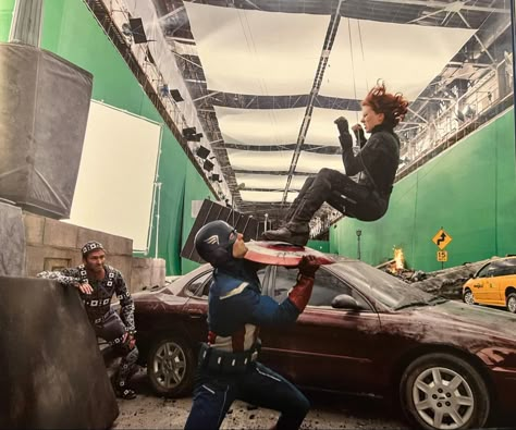 Natasha Romanoff And Steve Rogers, Black Widow And Captain America, Marvel Behind The Scenes, Steve Marvel, Natasha And Steve, Chris Evans Tumblr, Marvel Bts, Mcu Cast, Avengers Cast