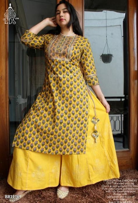 Yellow Divider, Block Printed Kurta, Beautiful Kurti, Kurti Top, Ethnic Dresses, Womens Pants Design, Gotta Patti, Long Kurti, Long Kurti Designs