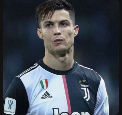 Ronaldo Handsome Photos, Ronaldo Photo, Ronaldo Hair, Cristiano Ronaldo Hairstyle, Ronaldo Haircut, Cristiano Ronaldo Body, Cr7 Juventus, Cristiano Ronaldo Young, Cristiano Ronaldo Style