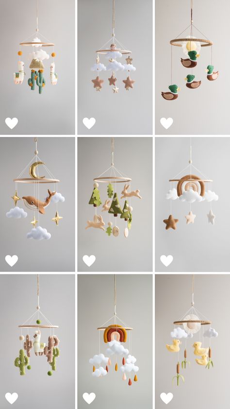 Neutral crib mobile for nursery Homemade Mobile, Baby Mobile Ideas, Diy Nursery Mobile, Crochet Baby Mobiles, Mobile Diy, Mobile Ideas, Wooden Mobile, Neutral Crib, Baby Gym Toys