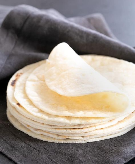 Gf Tortillas, Paleo Dessert Recipes Easy, Paleo Flour, Paleo Tortillas, Salad Recipes Gluten Free, Paleo Menu, Paleo Cookbook, Gluten Free Salads, Paleo Salads