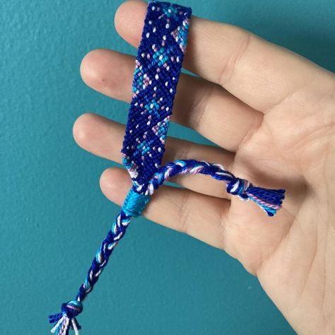 Friendship Bracelet With Charm, Stars Friendship Bracelet Pattern, Star Friendship Bracelet Pattern, Space Bracelet Pattern, Friendship Bracelet Moon Pattern, Handmade Star-shaped Friendship Bracelets, Snowflake Friendship Bracelet Patterns, Cheap Adjustable Star-shaped Friendship Bracelets, Pokemon Bracelet