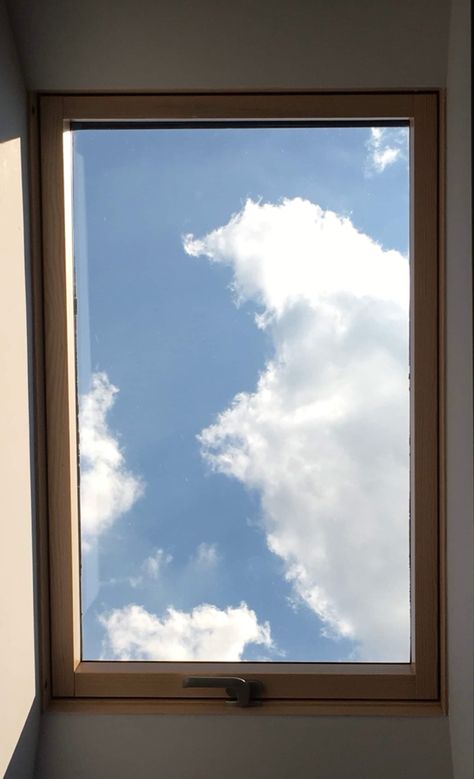 Window Sky Aesthetic, June Aesthetic, Wallpaper Clouds, Window Ledge, Clouds Photography, Sky Wallpaper, Aesthetic Desktop Wallpaper, Pretty Sky, White Clouds