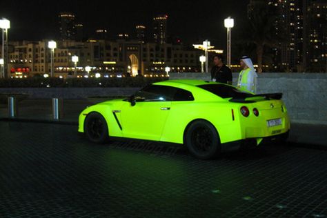 Skyline Gtr R34, Out At Night, Gtr R34, So Fetch, Skyline Gtr, Wallpaper Iphone Disney, Nissan Gt, Black Wheels, Nissan Gtr