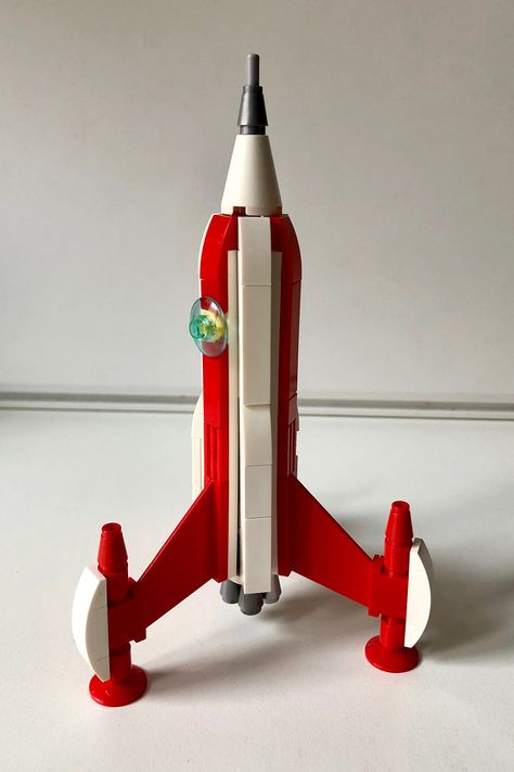 Lego Rocket, Recycled Robots, Recycled Robot, Retro Rocket, Retro Robot, Rocket Ship, Space Ideas, Lego Ideas, In Space