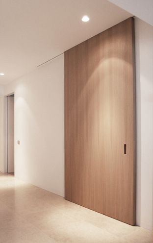 Slat Sliding Door, Sliding Wooden Doors, Internal Sliding Doors, Slider Door, Sliding Door Design, Doors Interior Modern, Door Design Interior, Sliding Doors Interior, Internal Doors