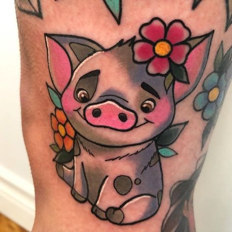 Pua Moana Tattoo Disney Foot Tattoo, Moana Tattoos, Hawaiian Flower Tattoos, Disney Sleeve Tattoos, Pig Tattoo, Disney Sleeve, Stitch Tattoo, Bestie Tattoo, Mouse Tattoos