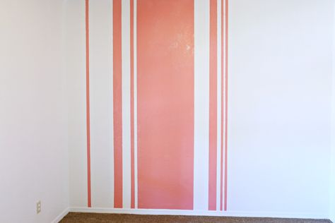 Asymmetric Wall Paint, Stripe Wall Paint Ideas, Stripes Wall Paint, Painted Stripes On Wall, Striped Walls Horizontal, Striped Walls Vertical, Striped Accent Walls, Painting Stripes On Walls, Two Tone Walls