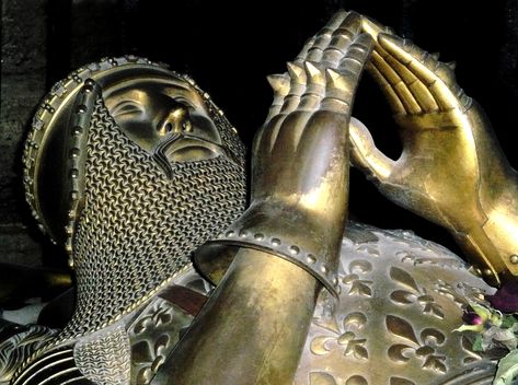 Edward The Black Prince, The Black Prince, Netherlands Map, Edward Iii, English Army, British Crown Jewels, Richard Ii, Black Helmet, Young Prince