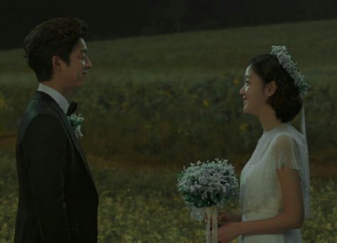 Goblin's wedding Gong Yoo Instagram, Goblin Gong Yoo, Goblin Korean Drama, Goblin Kdrama, Kwon Hyuk, Yoo In Na, Marriage Records, Kim Go Eun, Yook Sungjae