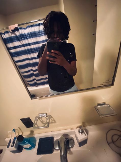 Andre Tate, Fine Shyt, Cute Dreads, Dark Skin Men, Mirror Pic, Profile Pics, Profile Picture, Mirror, Lifestyle