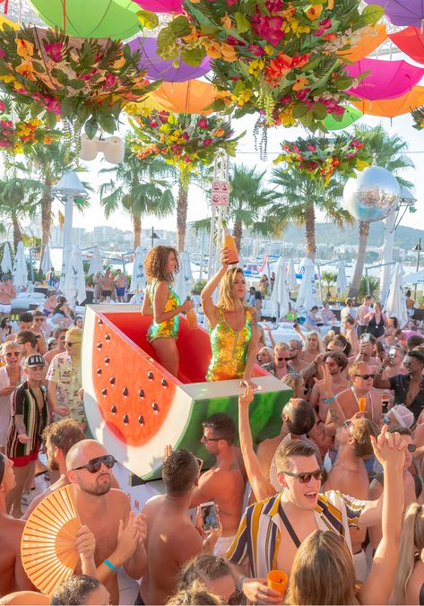 Did you see the giant watermelon slice parading through O Beach Ibiza? If you got close enough our dancers gave away free champagne! Ibiza Beach Club, Ibiza Island, Ibiza Party, Ibiza Travel, Festival Aesthetic, Ibiza Beach, Watermelon Slice, Ibiza Spain, Beach Festival