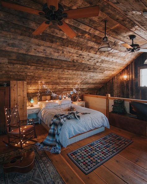 Mesmerizing... Western Bedrooms, Cozy Attic, Western Bedroom Decor, Western Rooms, Cabin Bedroom, Western Bedroom, Attic Bedroom, Cozy Room Decor, Aesthetic Rooms