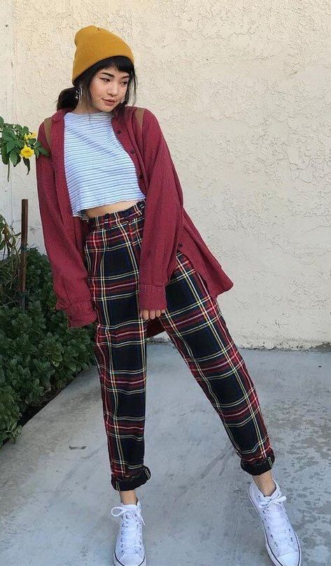 Pastel Vans, Plaid Trousers, Vintage Hipster, Fashion 90s, Rave Outfit, Red Cardigan, Yellow Mustard, Striped Crop Top, Hipster Fashion