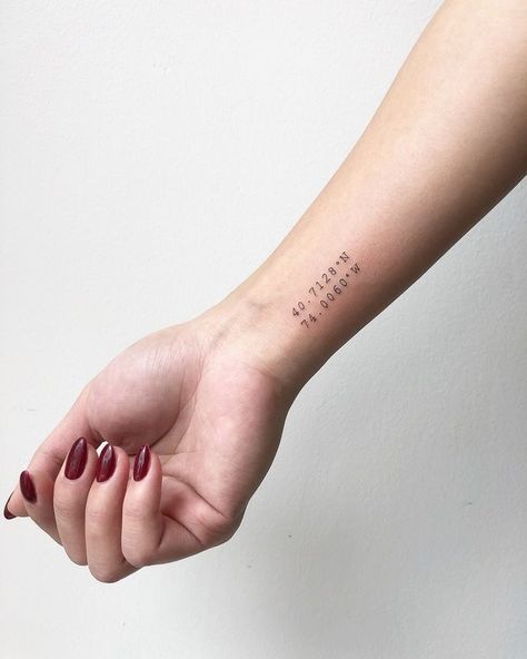 Tattoo Coordinates, Name Tattoos On Arm, Cream Tattoo, Coordinates Tattoo, One Line Tattoo, Date Tattoos, Fine Line Tattoo, Tattoos Geometric, Line Tattoo