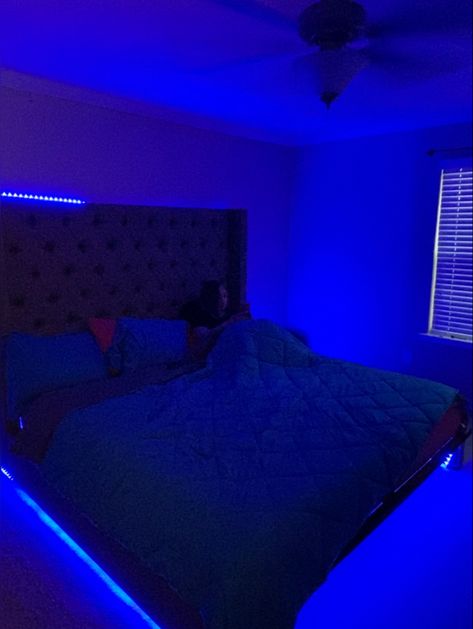 Beds With Lights Underneath, Bed Frame Led Lights, Metal Bed Frame Led Lights, Led Lights Around Bed Frame, Bed Frames With Led Lights, Led On Bed Frame, Leds Behind Bed, Led Light Bed Frame, Led Behind Bed