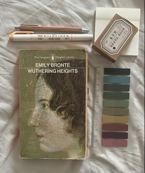 Bronte Aesthetic, Wuthering Heights Aesthetic, Wuthering Heights Book, Ber Months, Emily Brontë, Fav Books, Book Board, Currently Reading, Emily Bronte