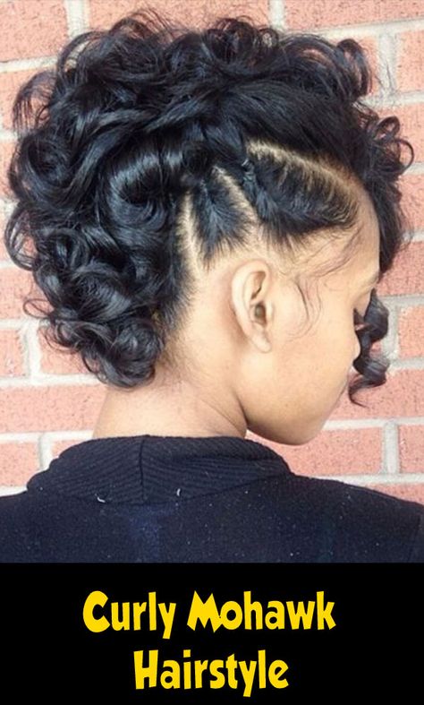 Faux Mohawk Hairstyles For Women, Curly Mohawk Hairstyles For Black Women, Crochet Mohawk Hairstyle, Black Mohawk Hairstyles, Cornrow Mohawk, Girl Mohawk, Natural Hair Mohawk, Curly Mohawk Hairstyles, Mohawk Hairstyles For Women