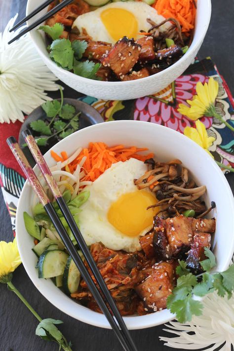 PaleOMG Pork Belly Bibimbap Uc Diet, Rice Pork, Coconut Vinegar, Bibimbap Bowl, Pork Belly Tacos, Bibimbap Recipe, Paleo Pork, Paleo Main Dishes, Paleo Dishes